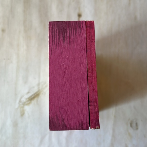 Francesca’s + Natural Life Bucket List Box - Picture 5 of 11